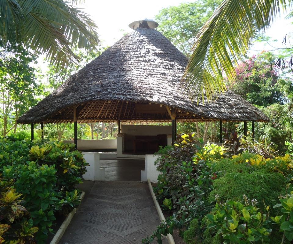 The Old Boma Hotel Mtwara Luaran gambar